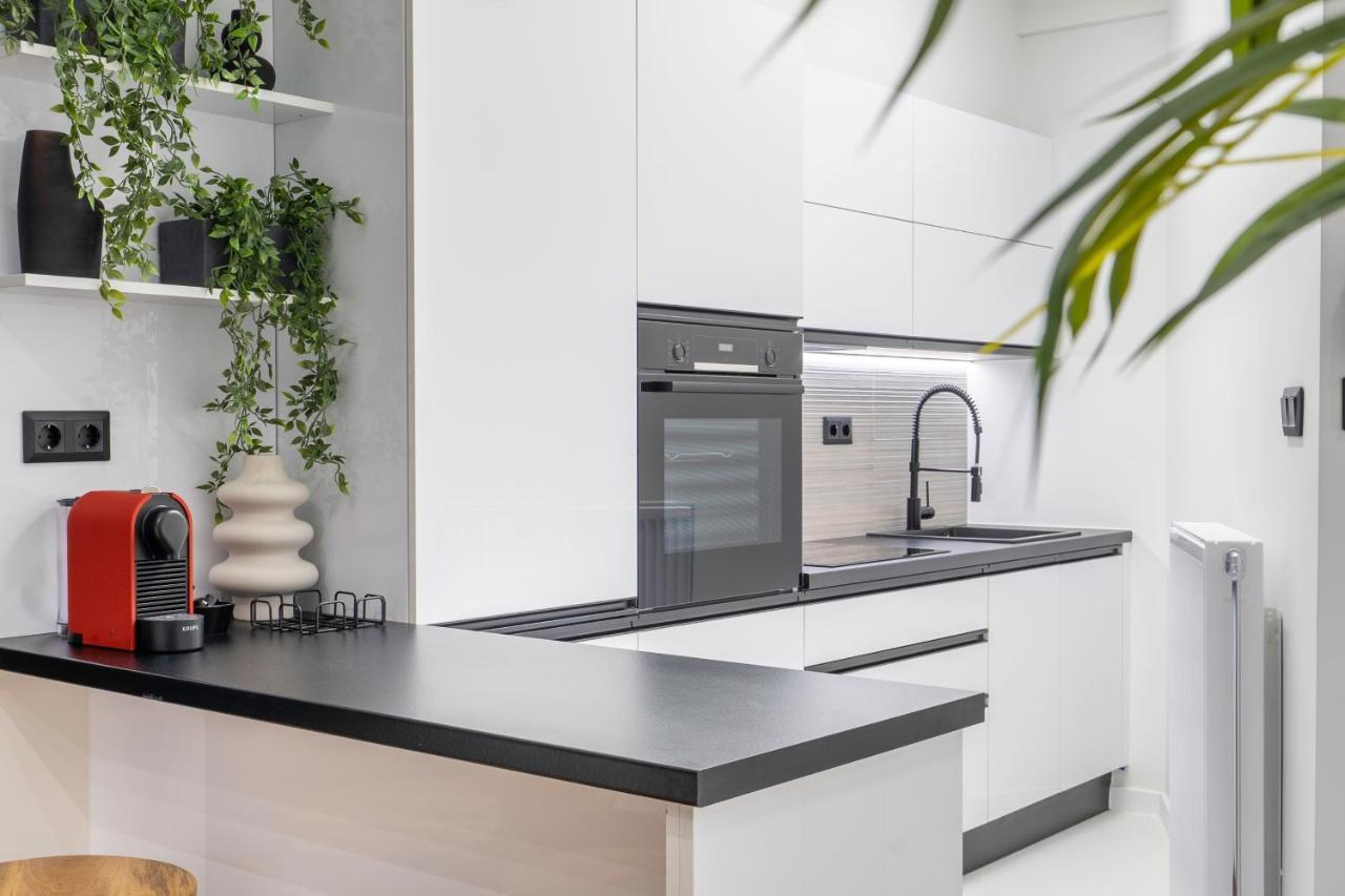 Luxury Studio Apartment In The Heart Of Athènes Extérieur photo